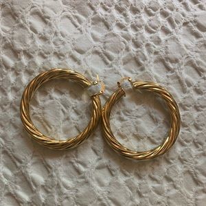 REVOLVE GOLD HOOPS